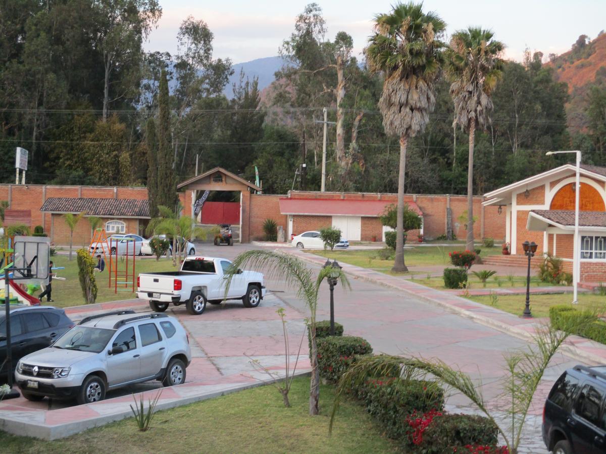 Zitácuaro Hotel Villa Monarca Inn מראה חיצוני תמונה