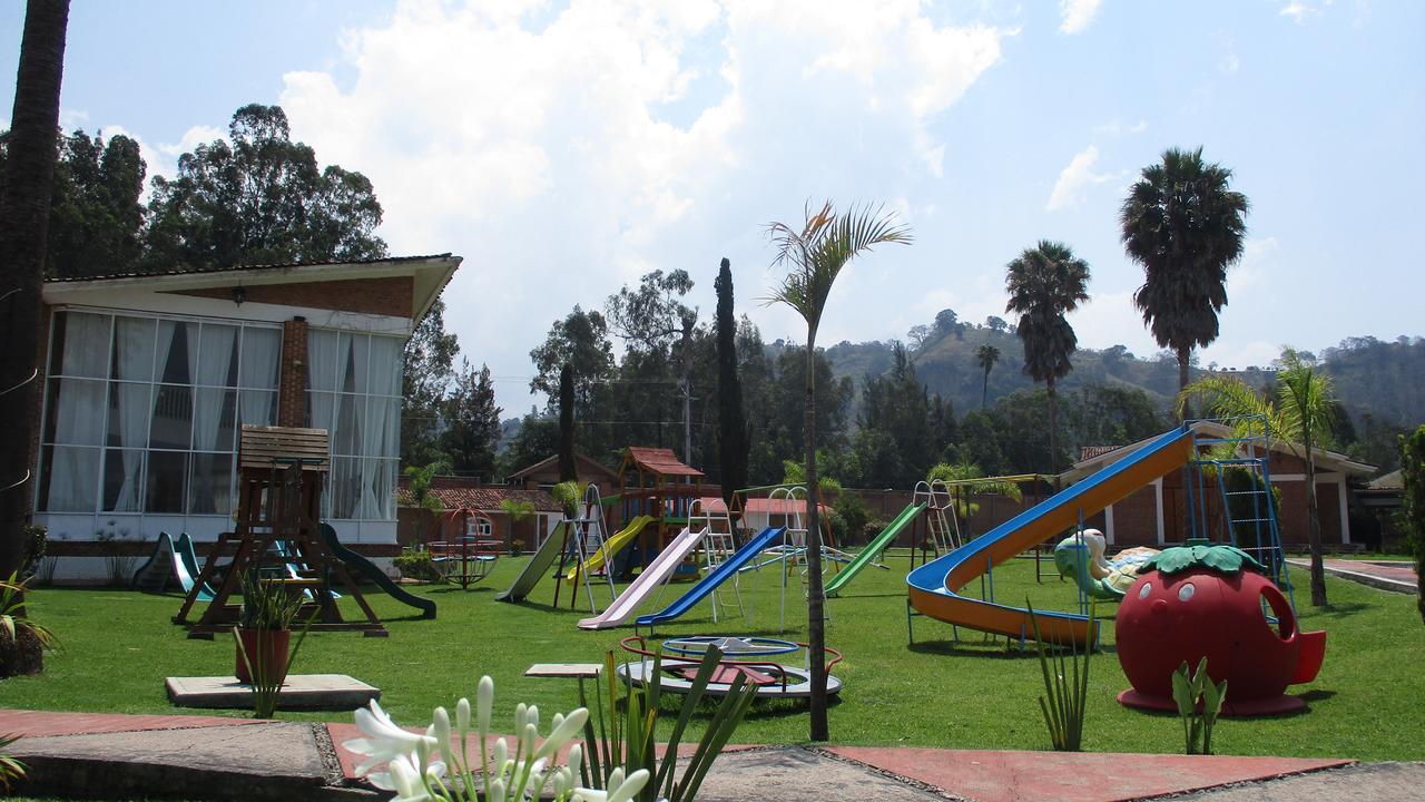 Zitácuaro Hotel Villa Monarca Inn מראה חיצוני תמונה